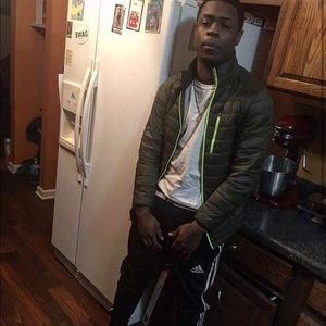 Meet your Posher, Mari